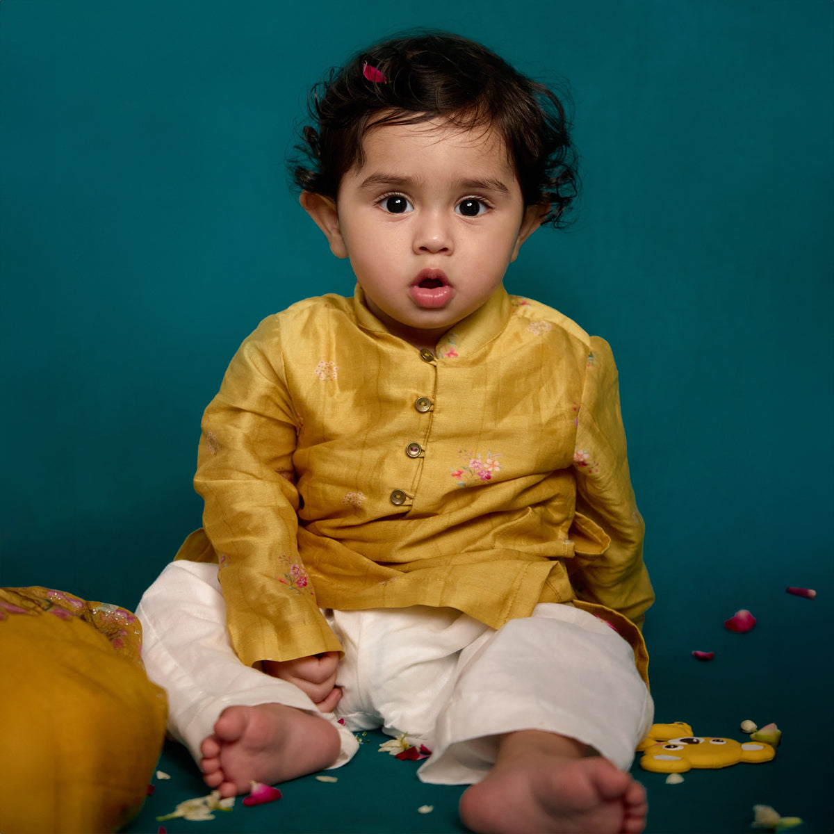 Neembu Rekh Chitthi Kurta Set