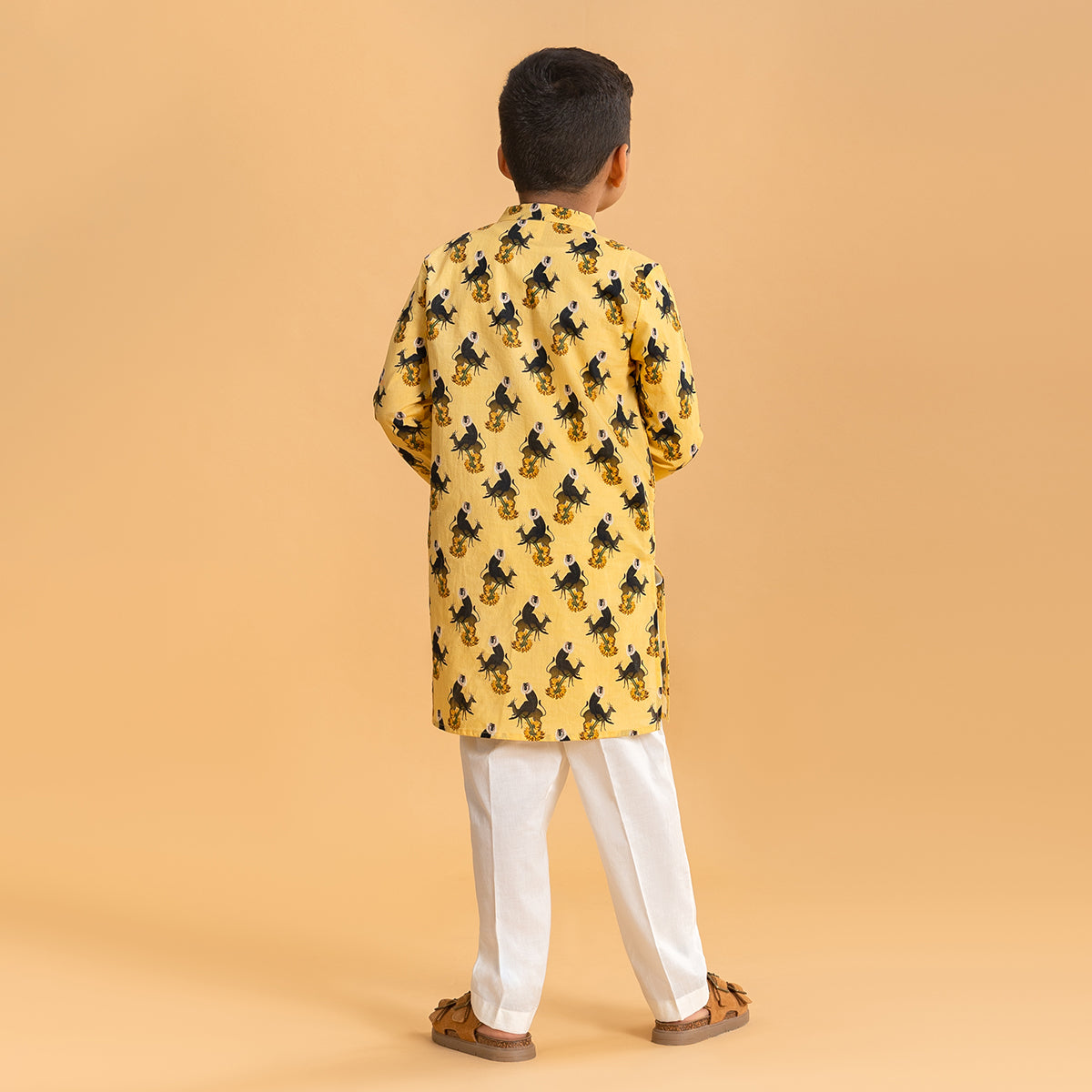 YELLOW KELA CHOR LANGUR KURTA AND PYJAMA
