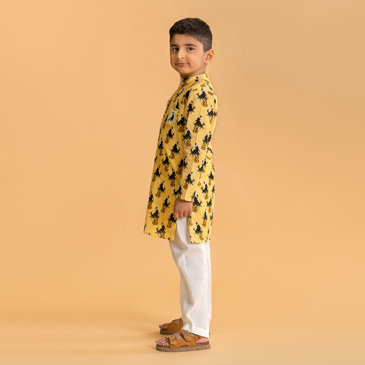 YELLOW KELA CHOR LANGUR KURTA AND PYJAMA