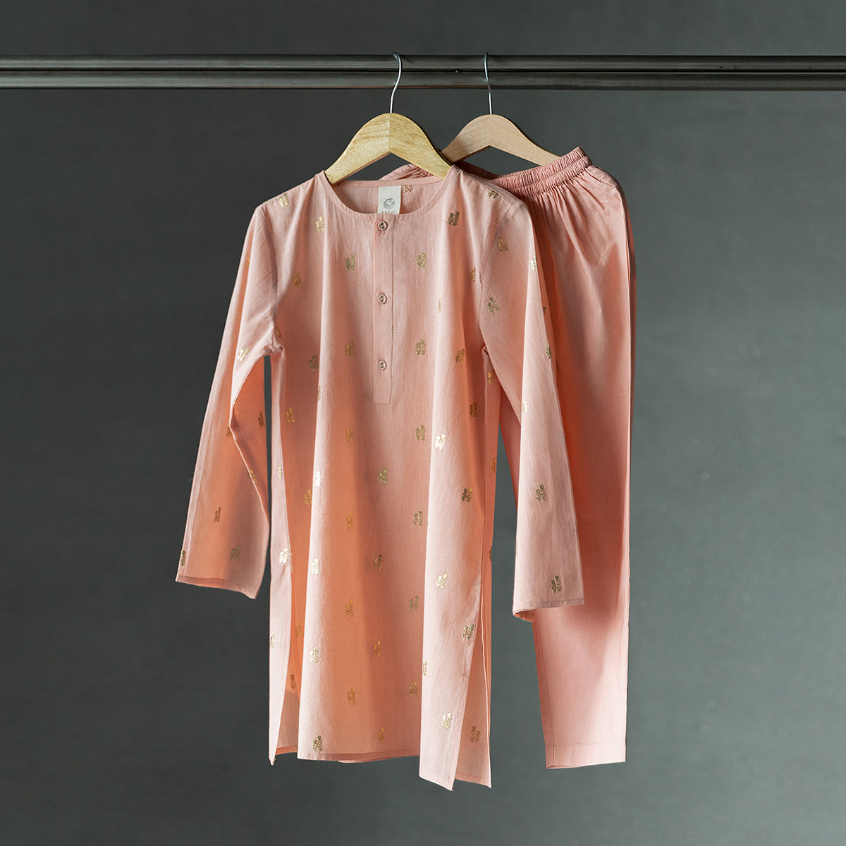 Madhumalti Blush Kurta Pyjama set