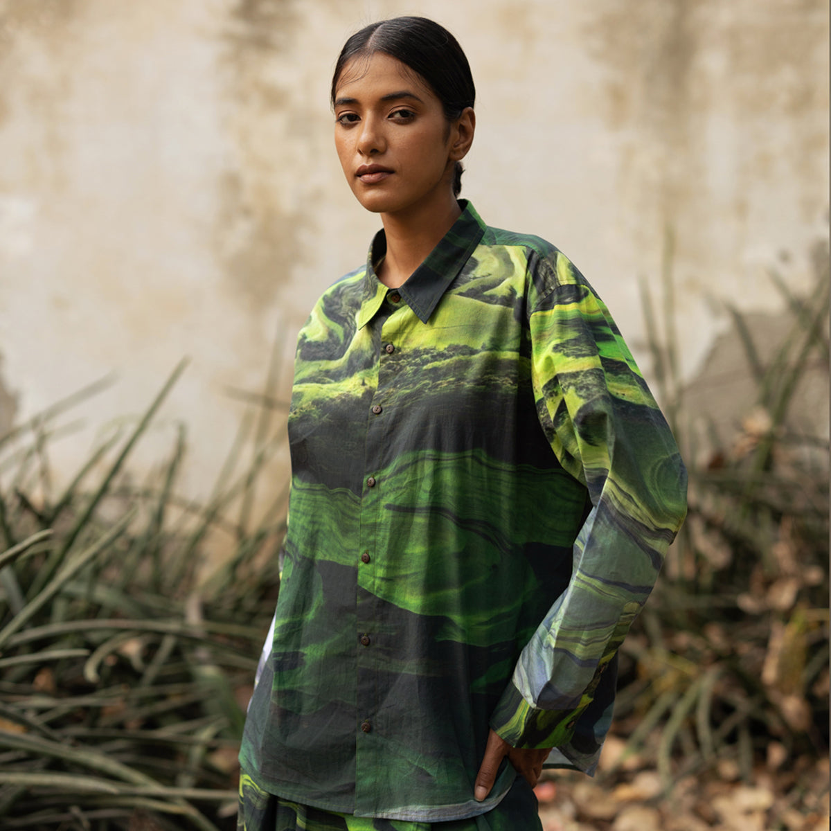 Earo Green Shirt