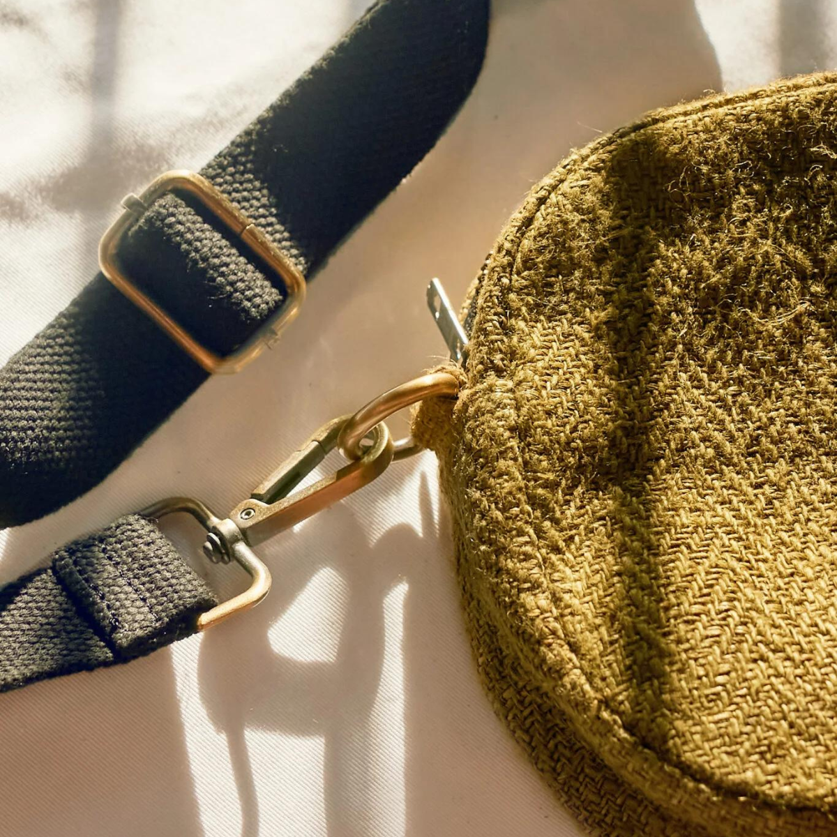 Hemp Sling Bag - Olive