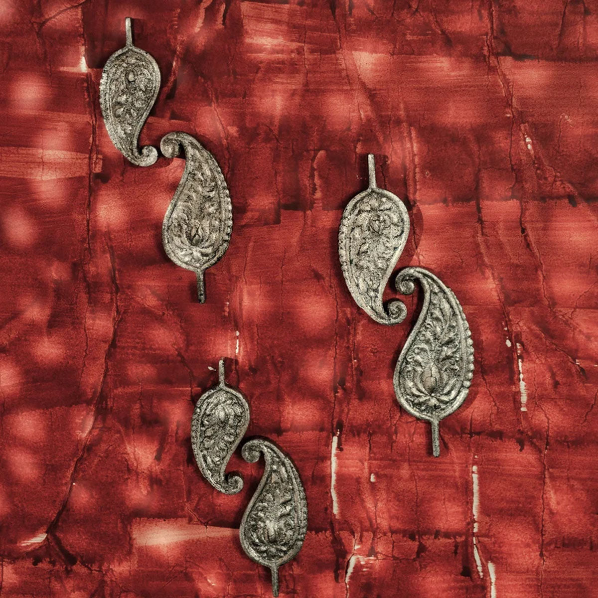 Kairi Wooden Paisley Wall Decor | Antique Silver | Set of 3
