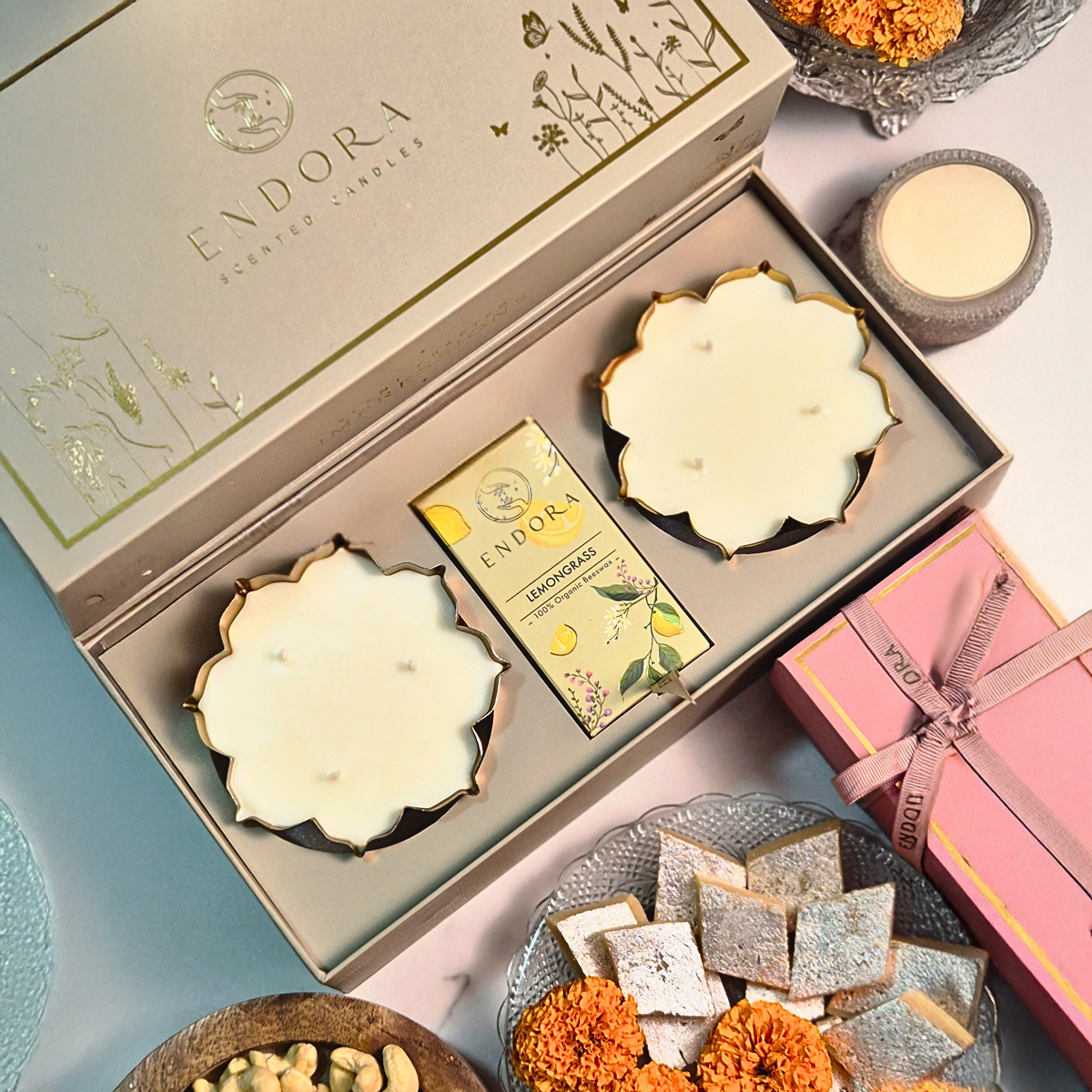 2 Lotus Metal Urli + Wax Tablet