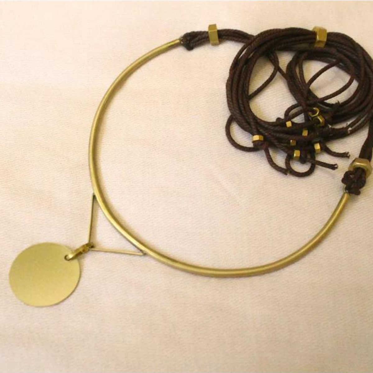 Directional Neckpiece-3