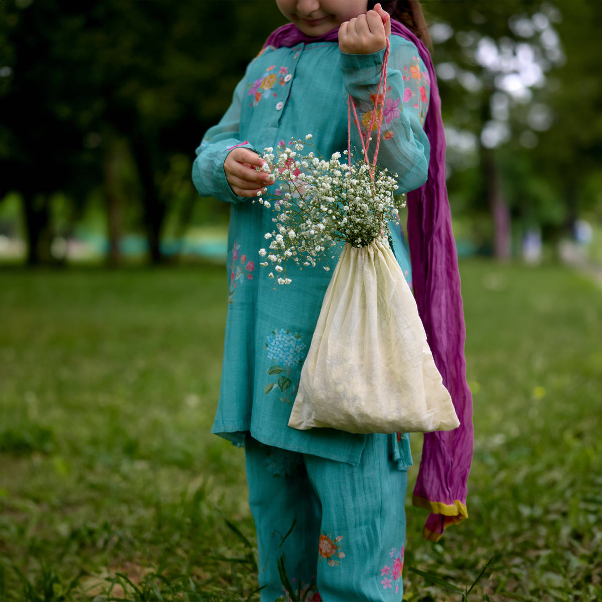 Paan Chitthi Kurta Set