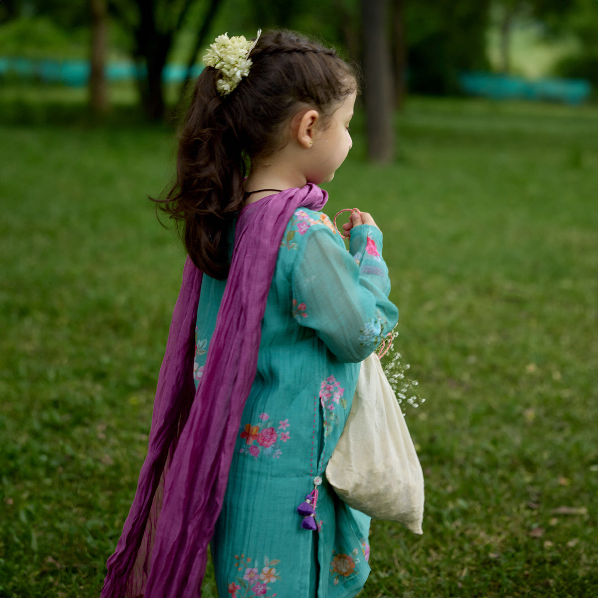 Paan Chitthi Kurta Set