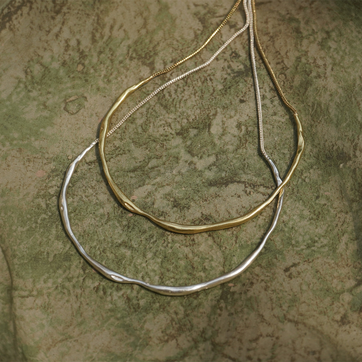 Humming Necklace - Silver
