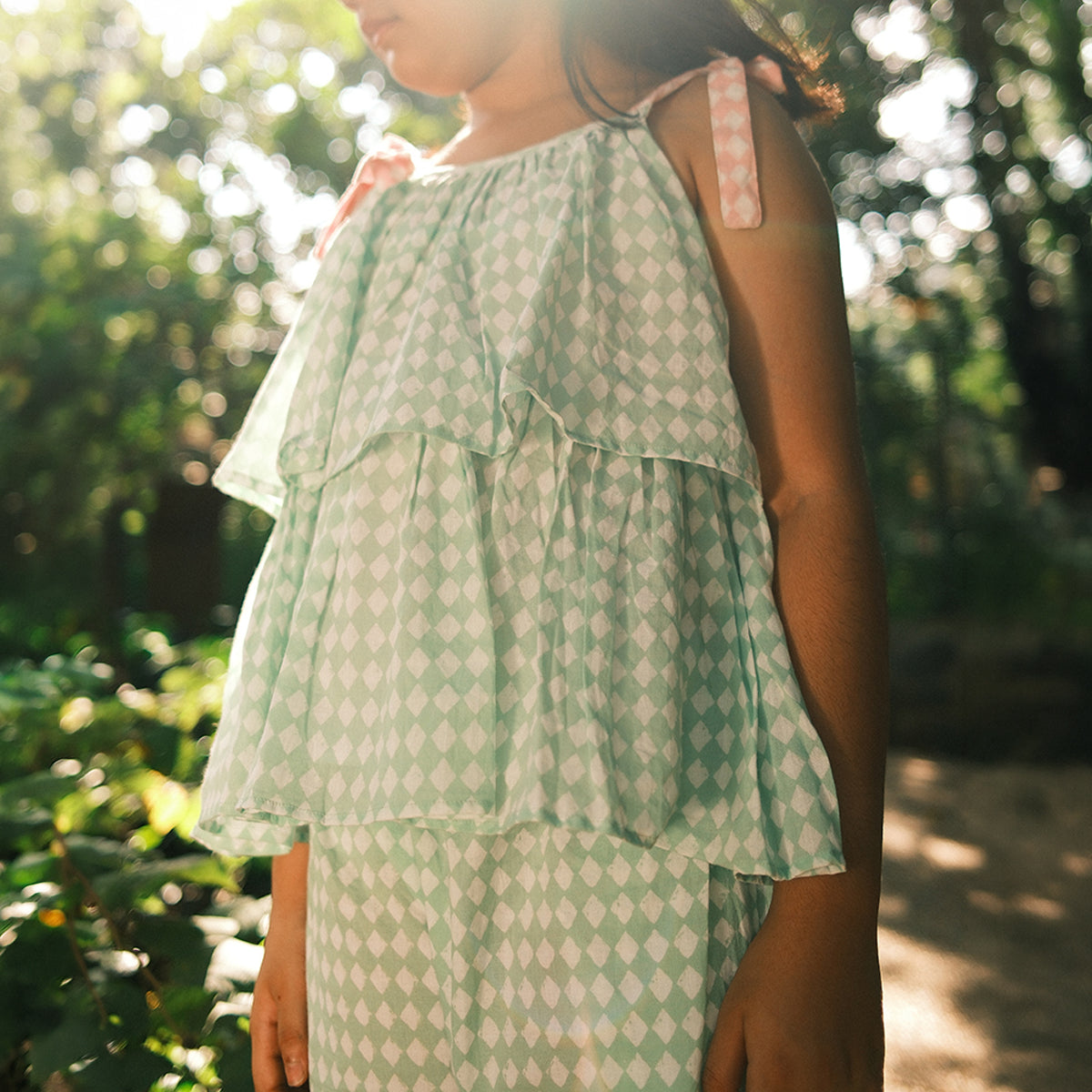 Wander Co-Ord Set In Sage Green Rhombus