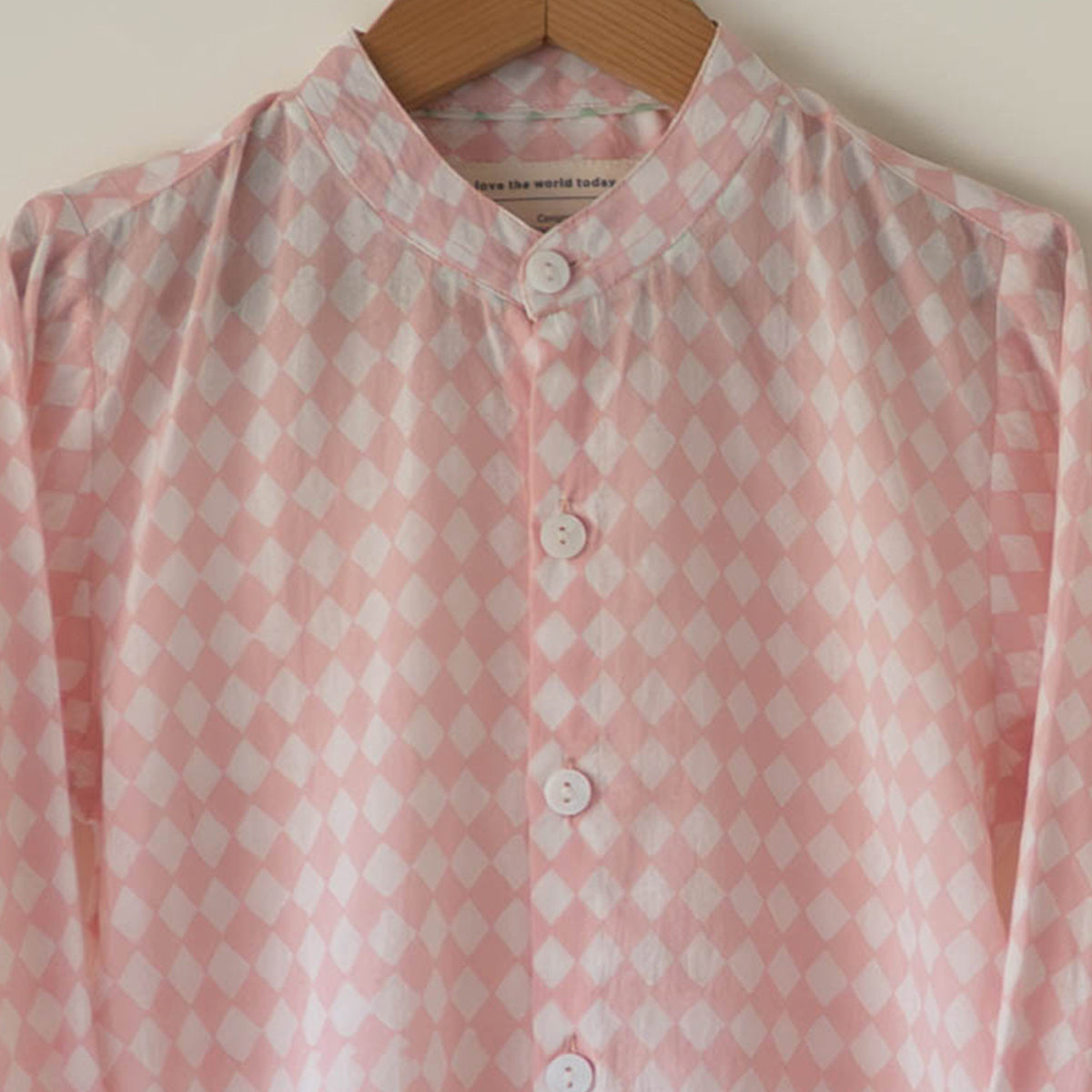 Barefoot Boy Shirt In Blush Pink Rhombus