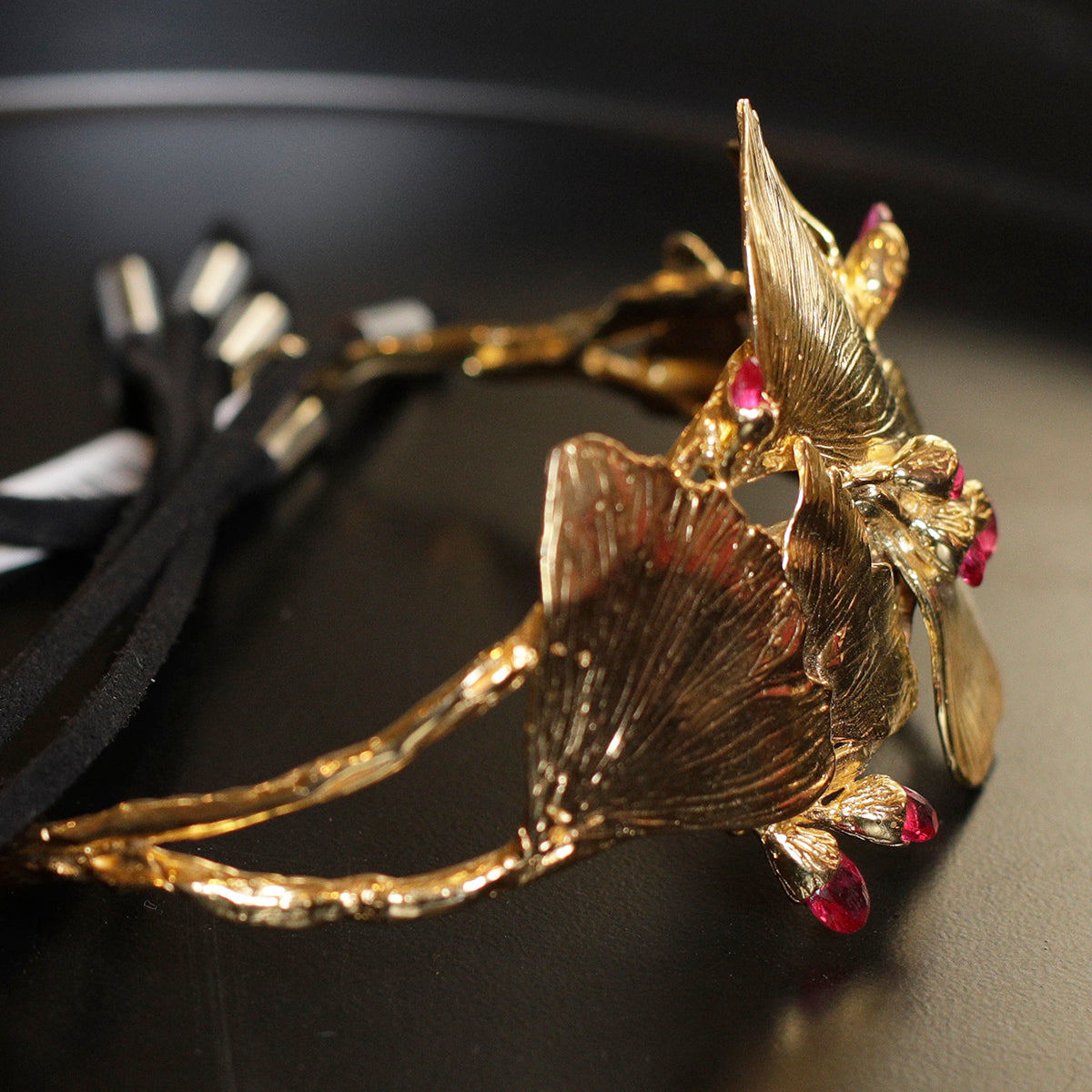 Crystal Bloom Choker - W / P / G