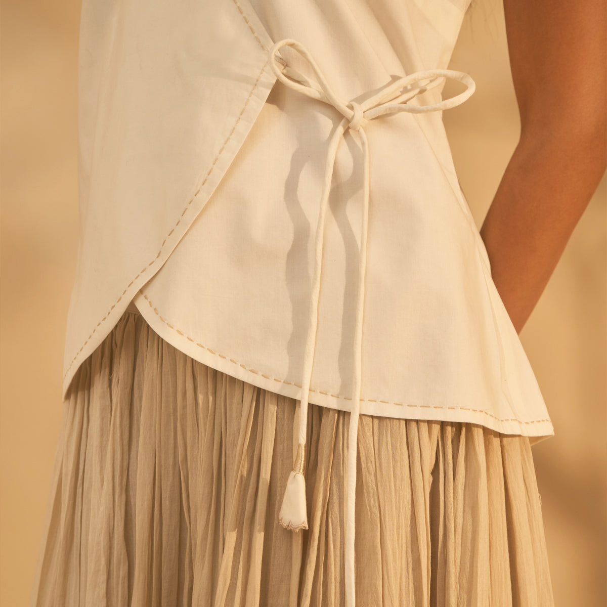 Wildflower Wrap Top - Ivory