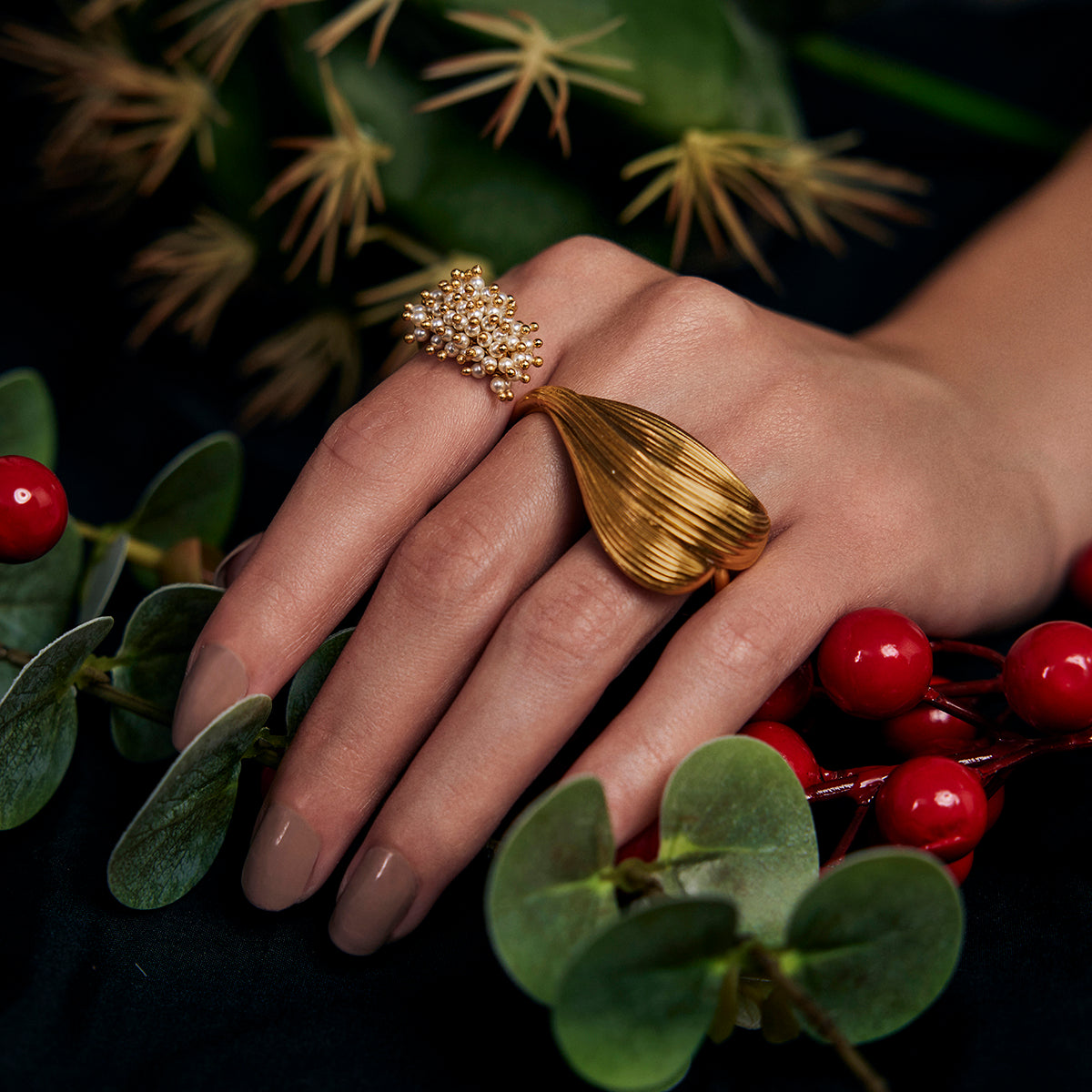 Opaline Double-Motif Ring