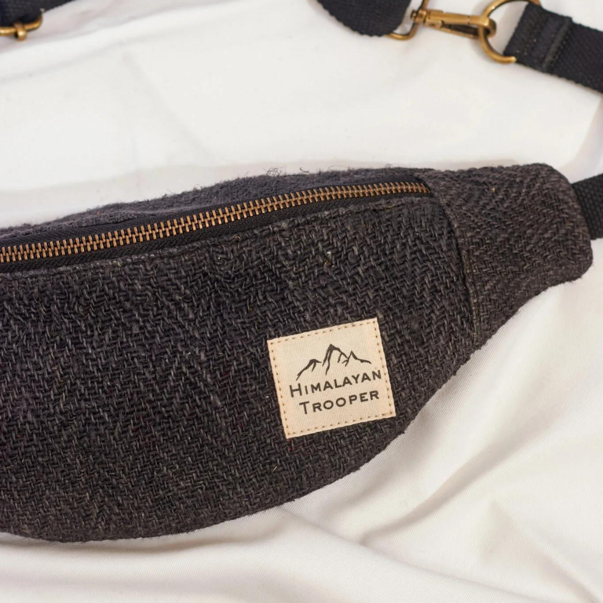 Hemp Waist Bag - Tannin Black