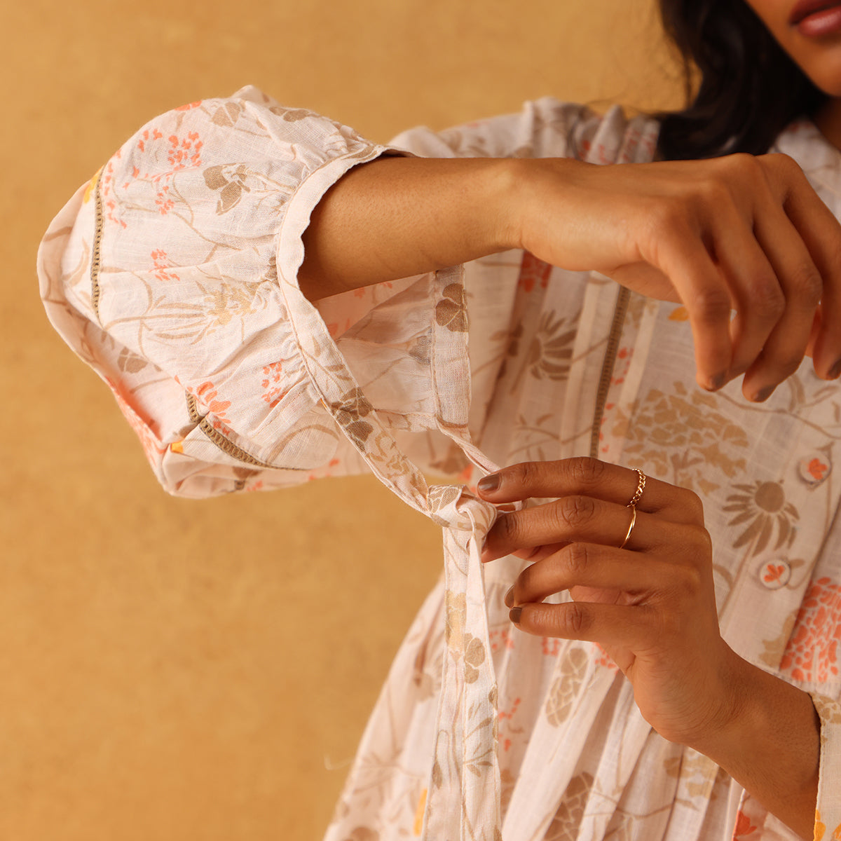 Flora Dress - Vanila Floral