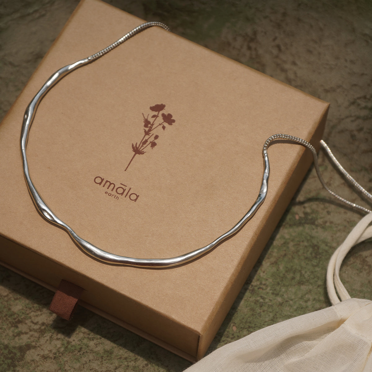 Humming Necklace - Silver