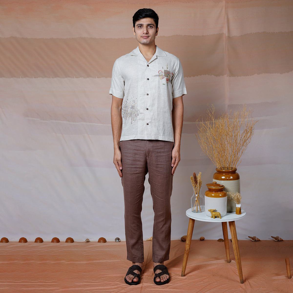 Modern Minimalsit - Hand Embroidered Unisex Linen Shirt