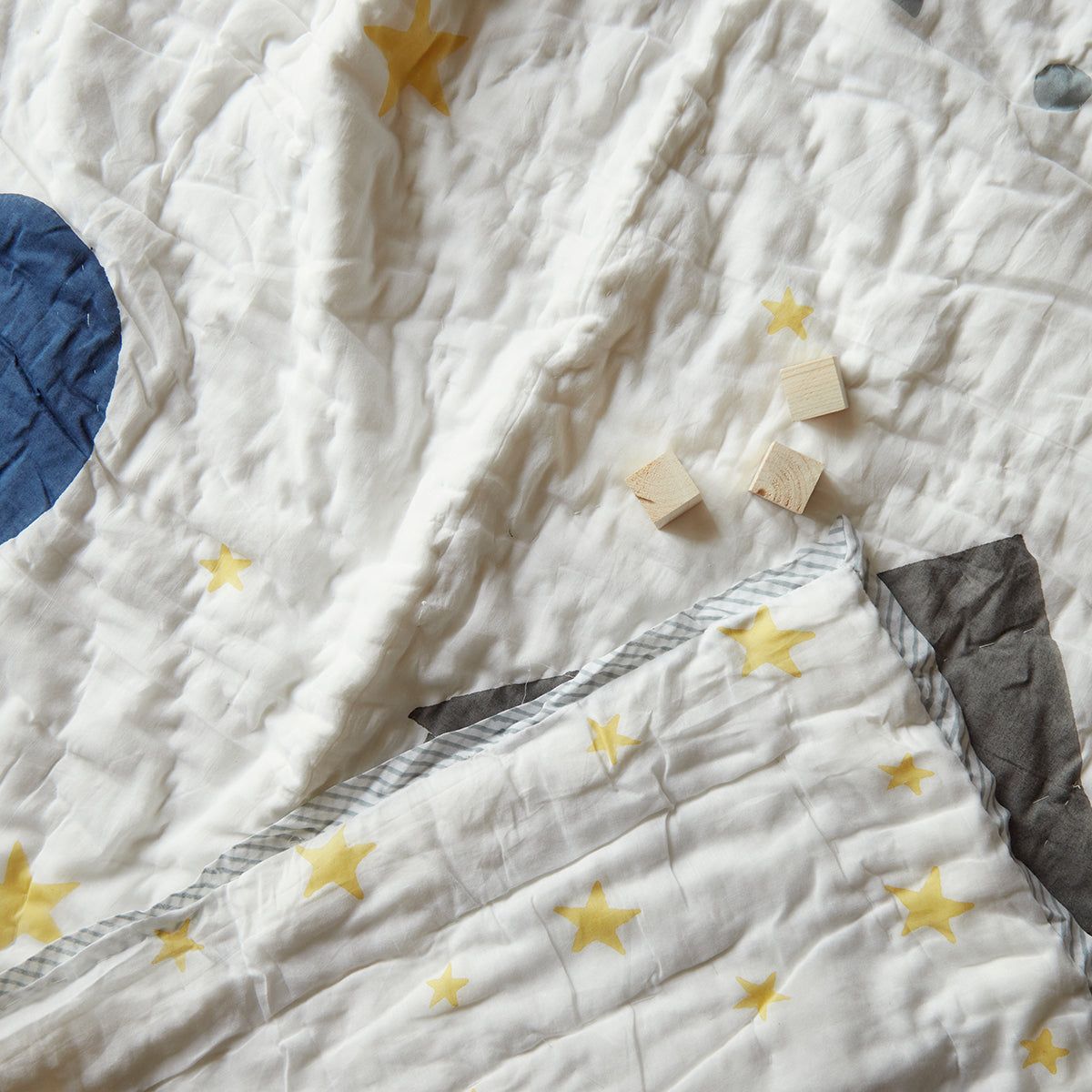 Masaya Quilt- Shapes Night