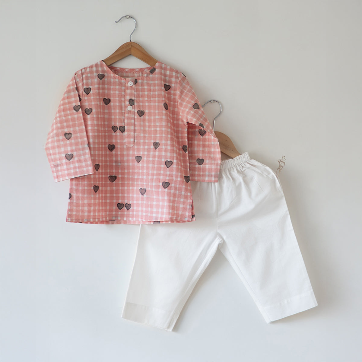 I Want To Be Like Grandpa Kurta Pajama Set In Peach Baked With Love Print