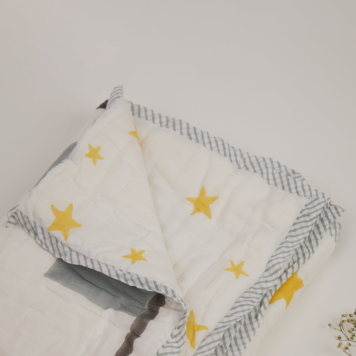 Masaya Quilt- Shapes Night