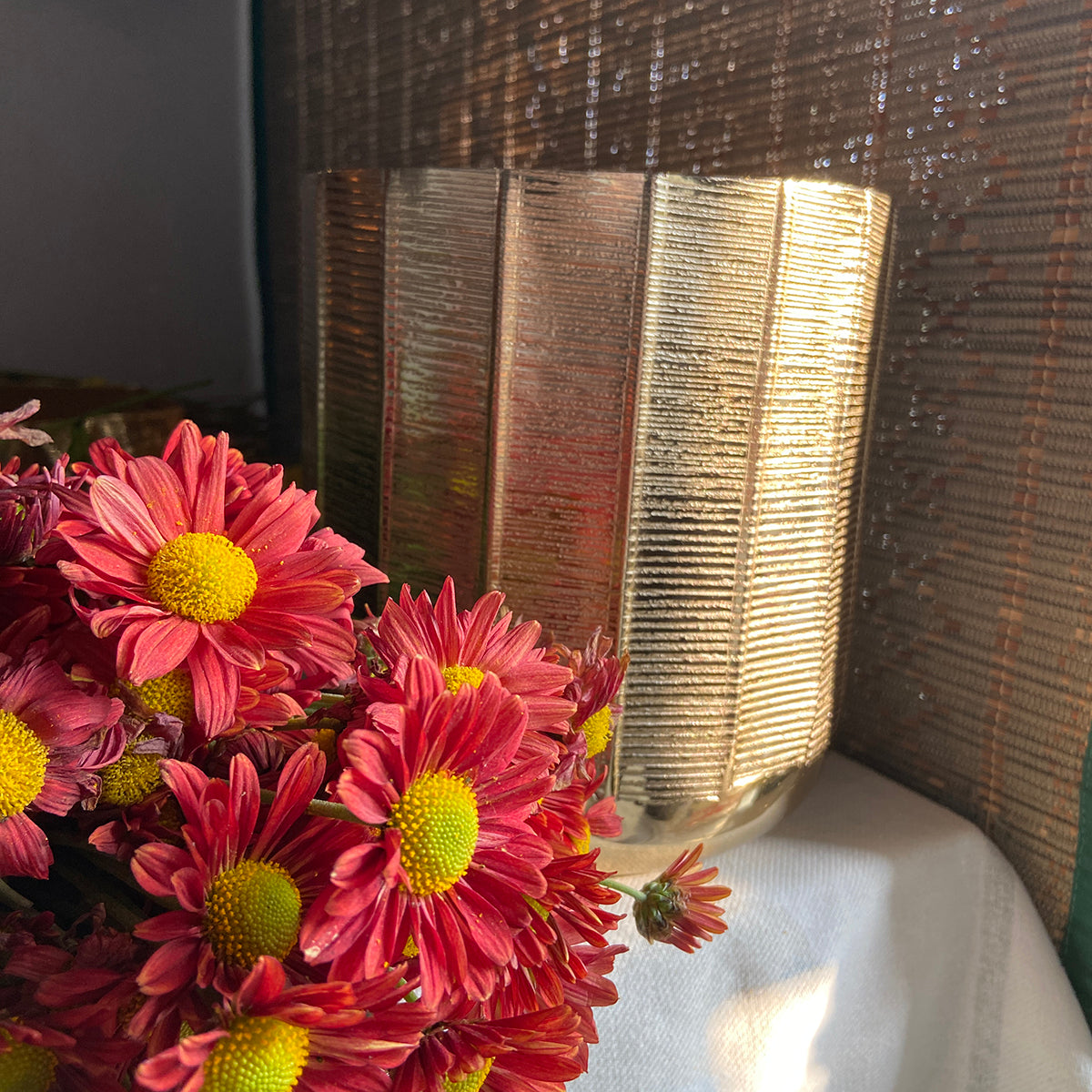 Metal Planter Pot | Textured | Gold | 8 inches