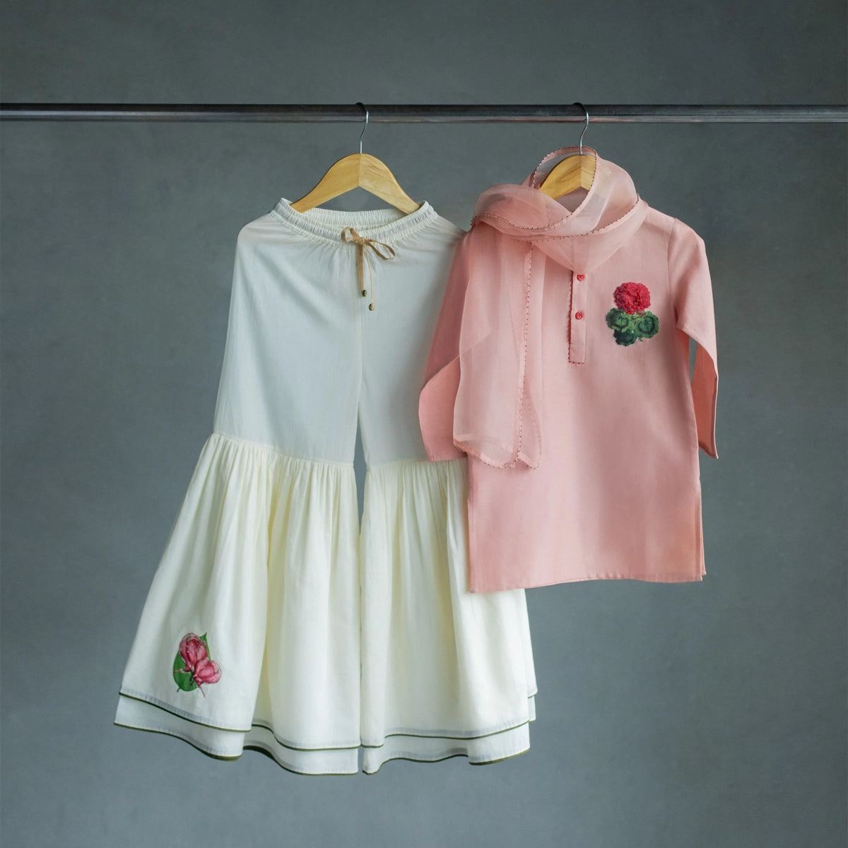 Gulab Kurta , Sharara & Dupatta Set