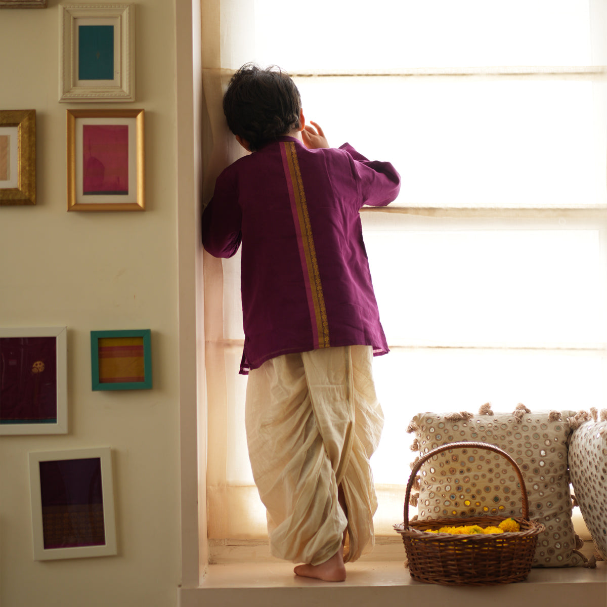 Anagha Short Indian Kurta