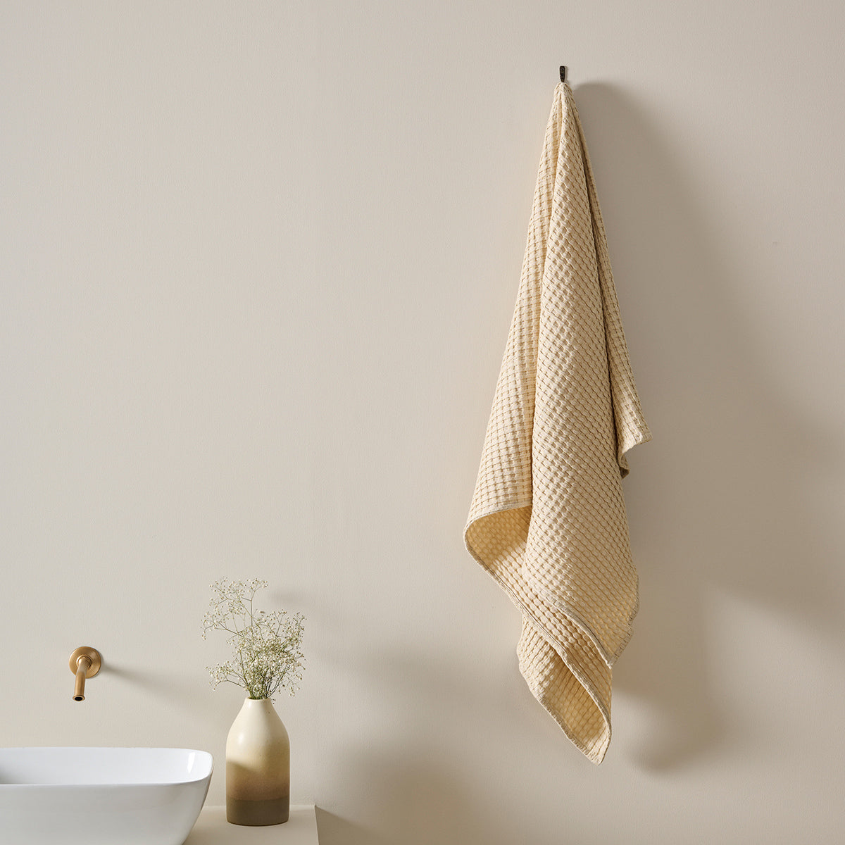 Chalk | Cotton | Waffle | Bath Towel