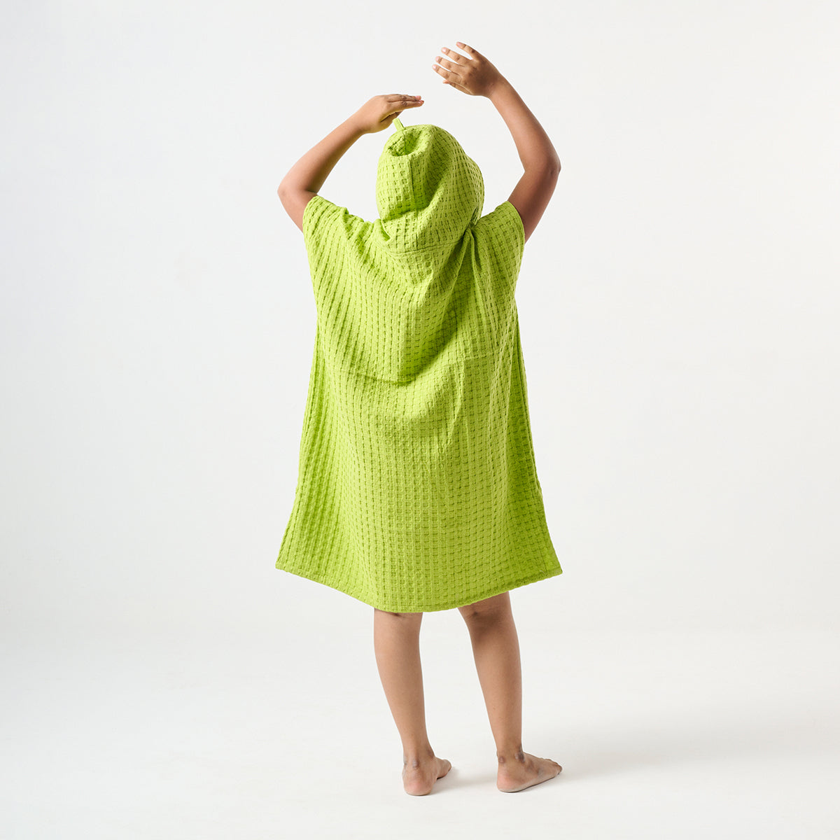 Kids Bath Towel | Poncho Style | Kiwi Green