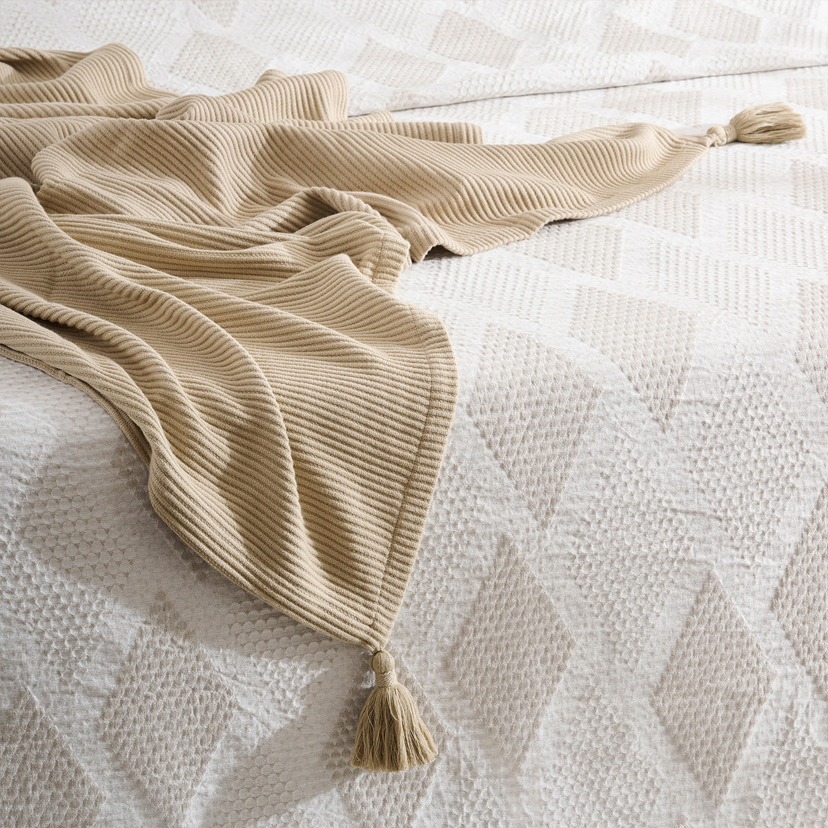 Corn Row | Cotton Bamboo | Cord Rib | Throw