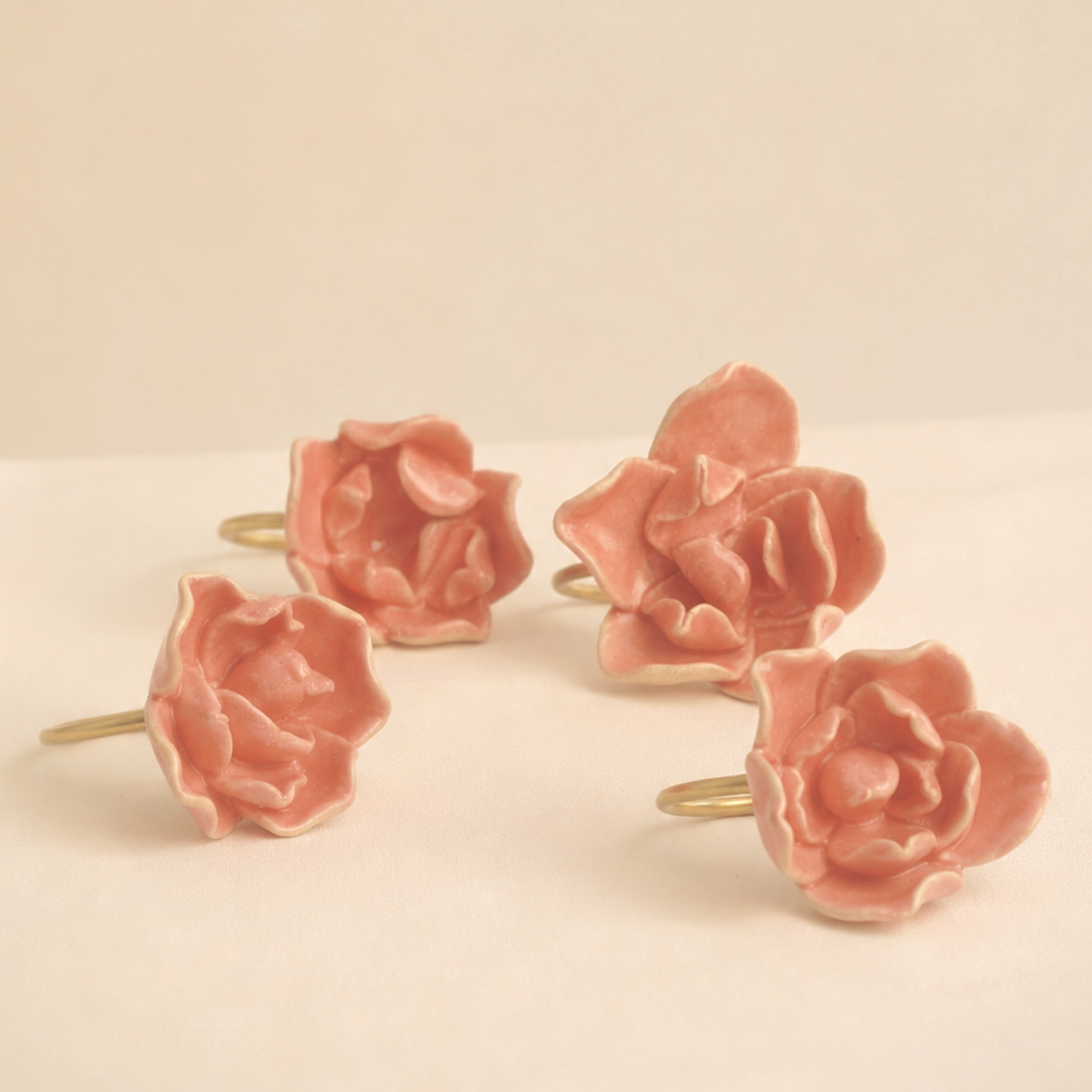 Petal Napkin Ring (Set of 4) - Pink