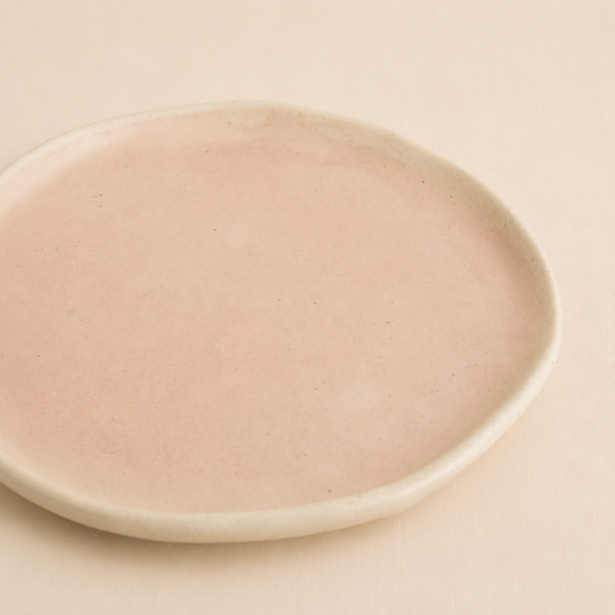 Meadow Plate - Pink & Ivory