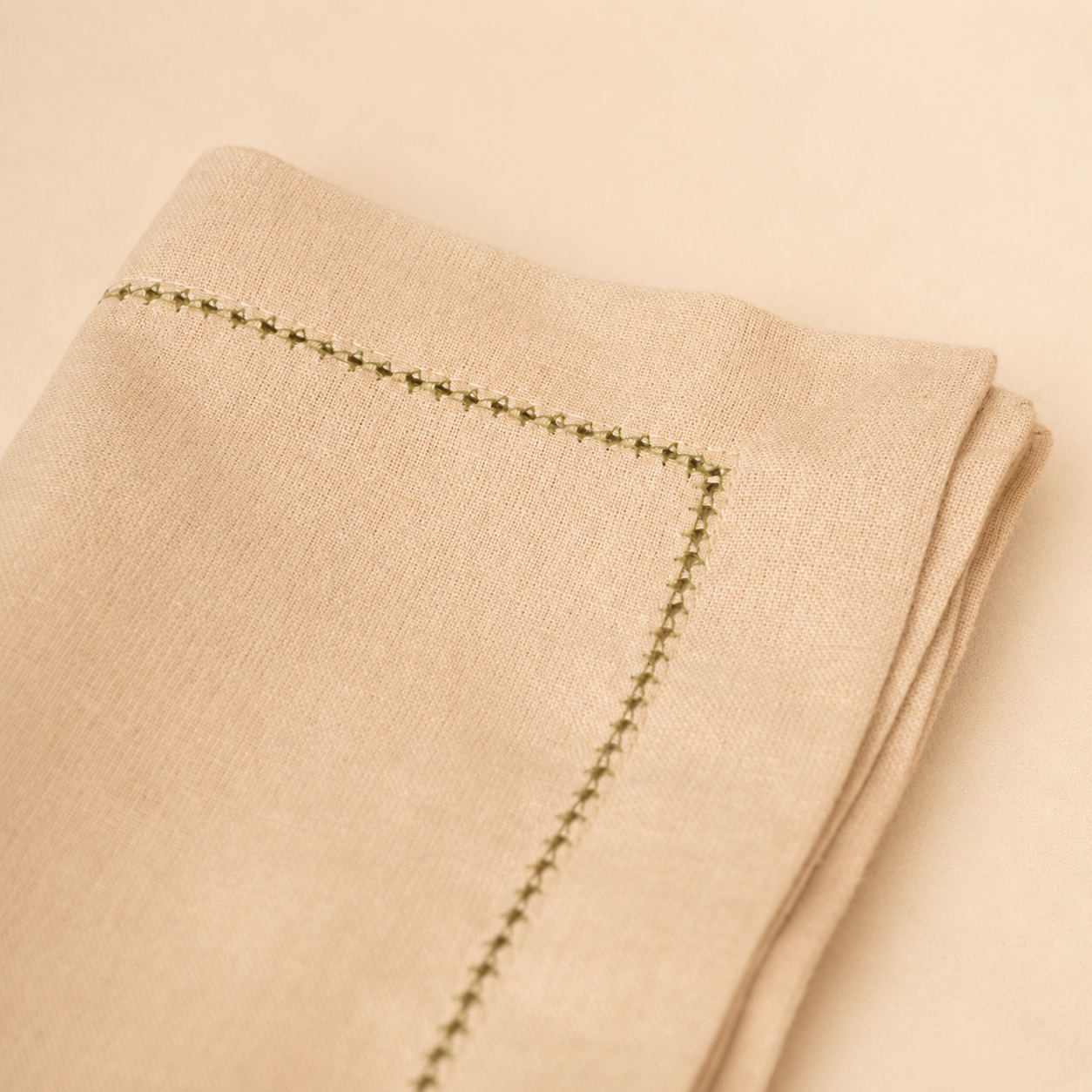 Petal Napkin (Set of 4) - Beige