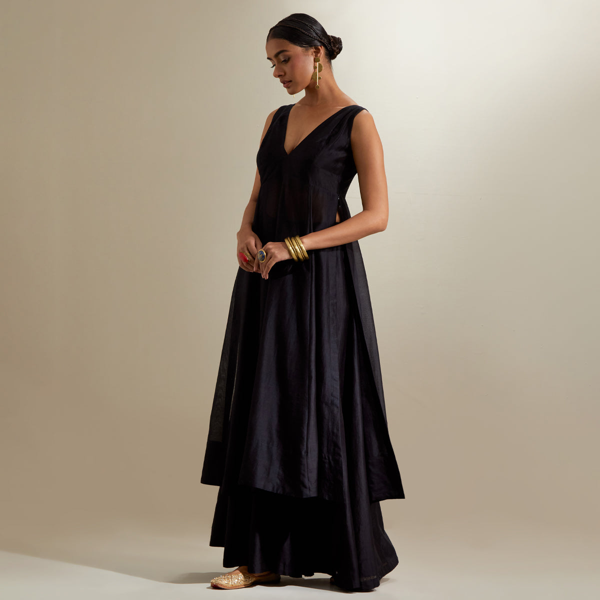 Co-ordinate Set - Plunge V Neck Stylise Kurta and Palazzo in Black Chanderi