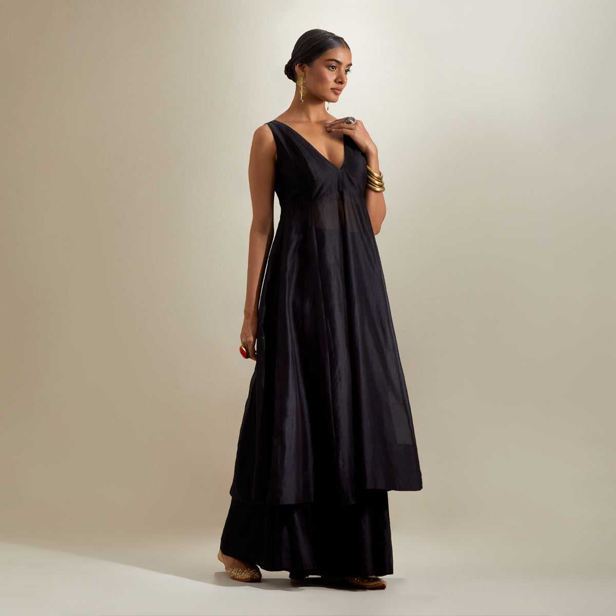 Co-ordinate Set - Plunge V Neck Stylise Kurta and Palazzo in Black Chanderi