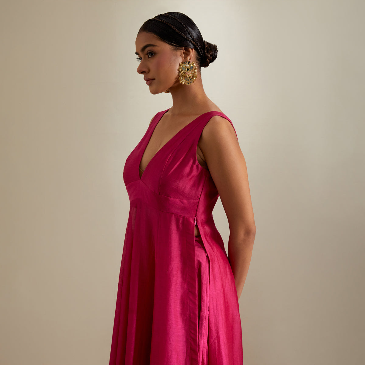 Plunge V Neck Stylise Chanderi Kurta with Cotton Palazzo