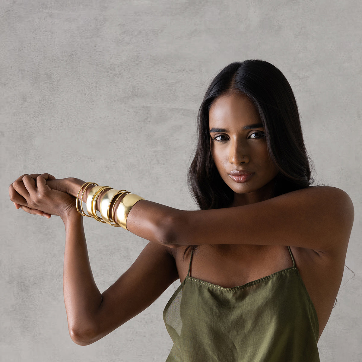 Halo Cuff - Antique Gold