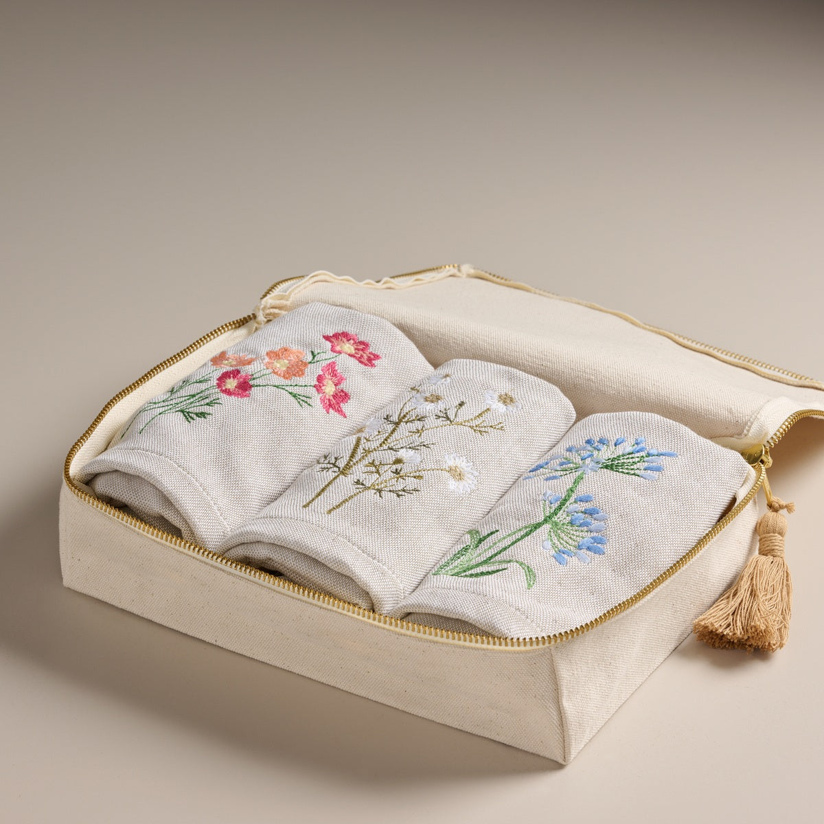 Bouquet Summer- Set of 3 Hand Towels-GBSRHT-Canvas Box