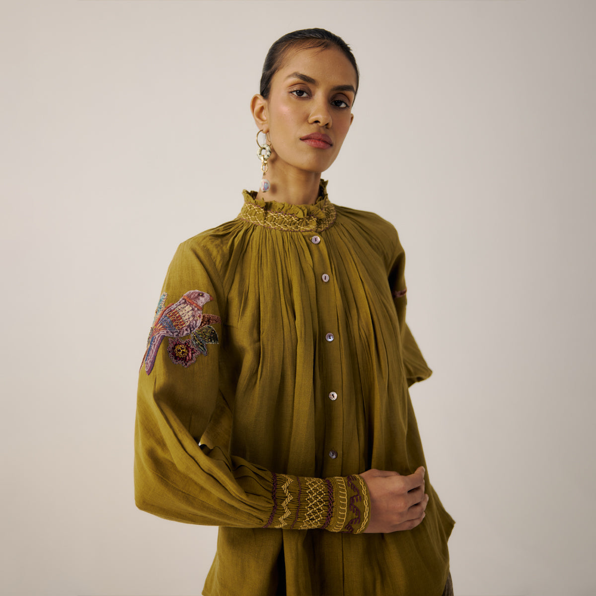 Parrot Emb. Farmer Top
