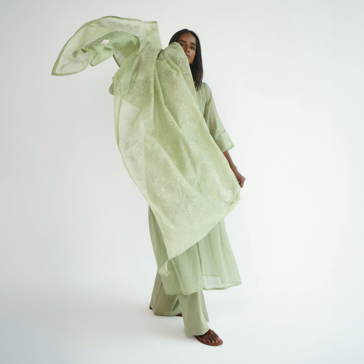 Wildflower Dupatta - Sage Green