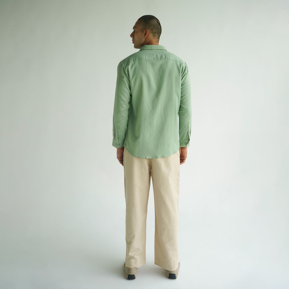 Staple Shirt -Sage Green