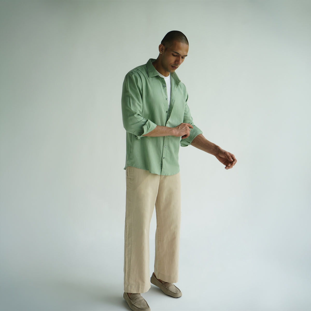 Staple Shirt -Sage Green