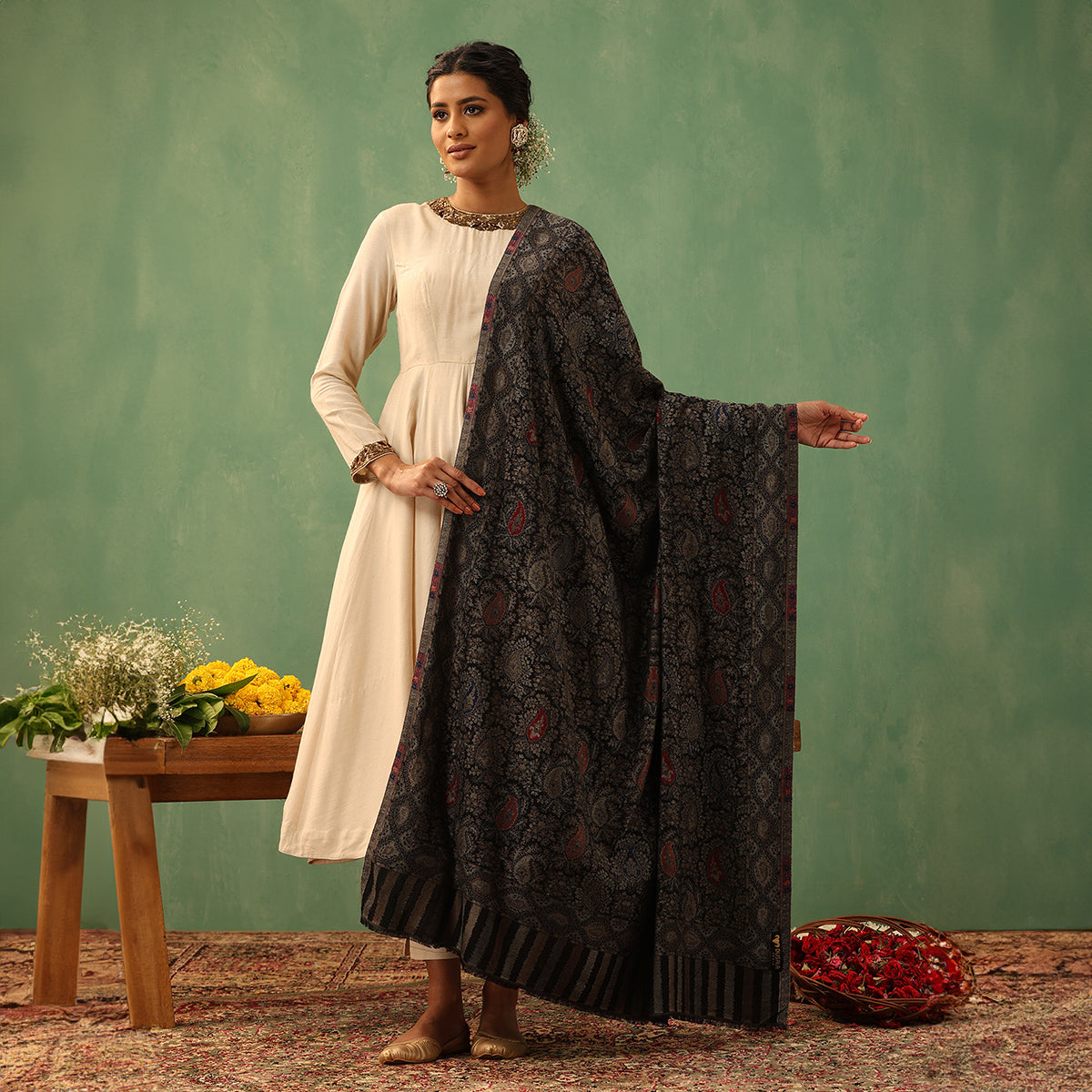 Dinesha Cashmere Shawl