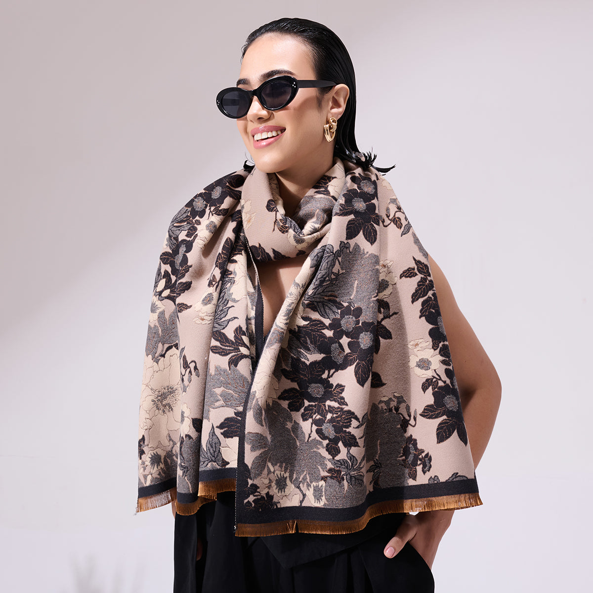 Masty Beige and Black Heritage Cashmere Cape