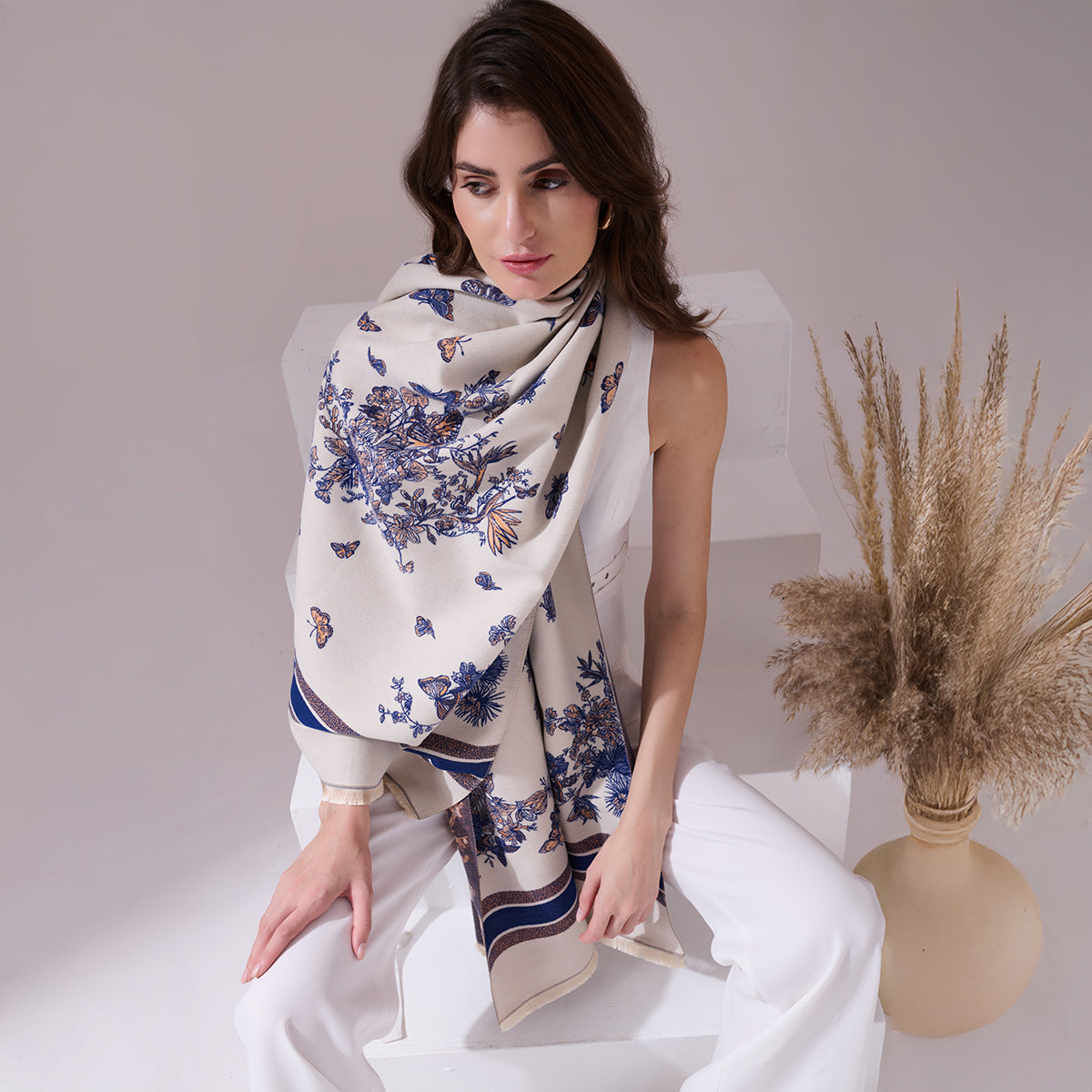 Neya Off White Heritage Cashmere Cape