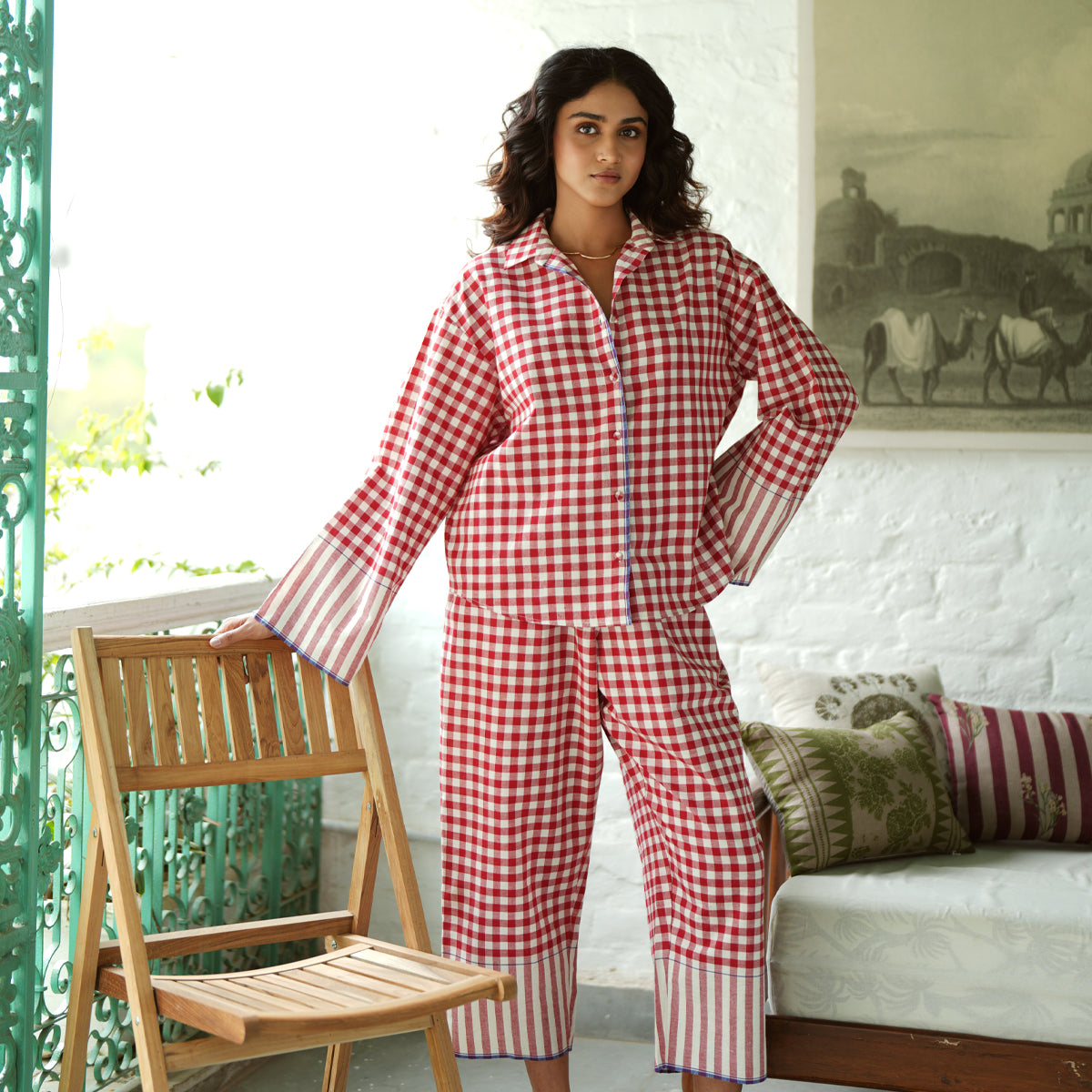 Roshanara Co-Ord Set | Red/ Mogra