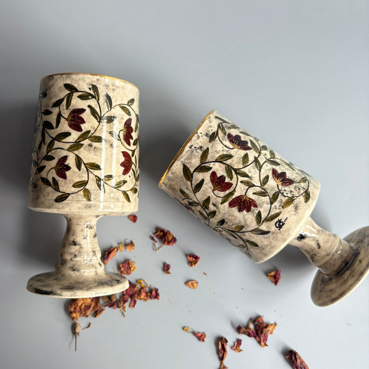 Mughal Regal Wine Glasses Red & Green - Ivory, Red & Green