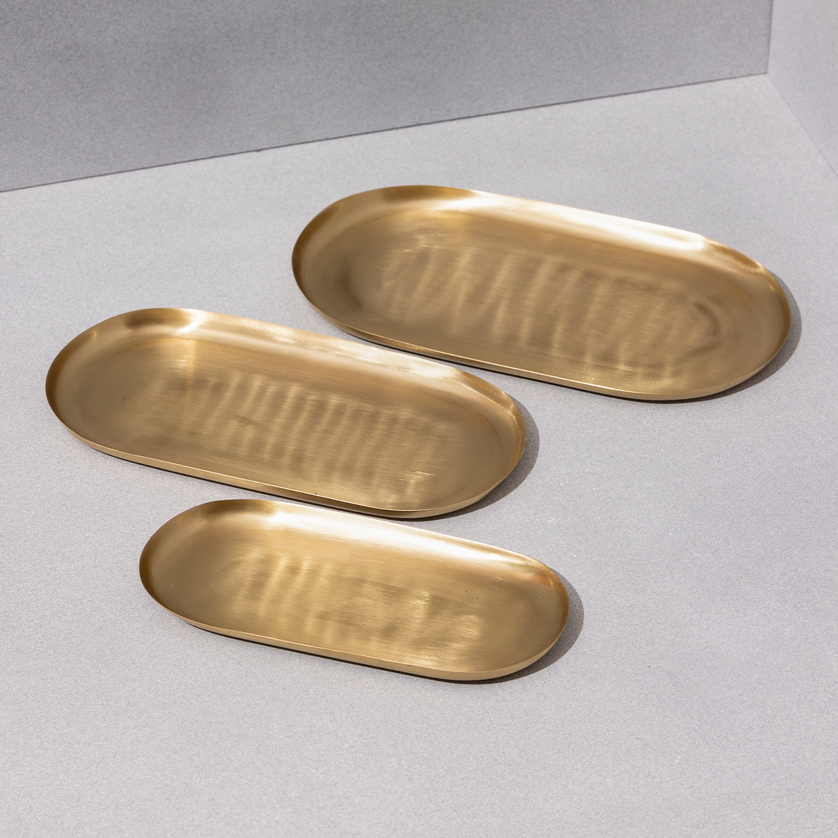 Brass Platters | Set of 3 | Handcrafted | Serving Tray Sets | Gift Box