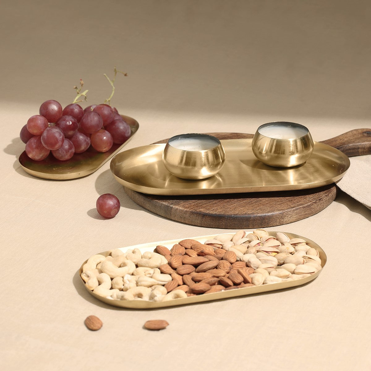 Brass Platters | Set of 3 | Handcrafted | Serving Tray Sets | Gift Box