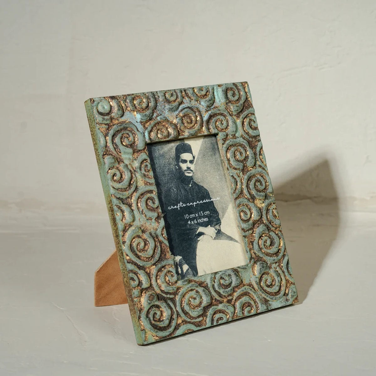 Jugnu Decorative Wooden Photo Frame | Holds 4x6 Inch Photo
